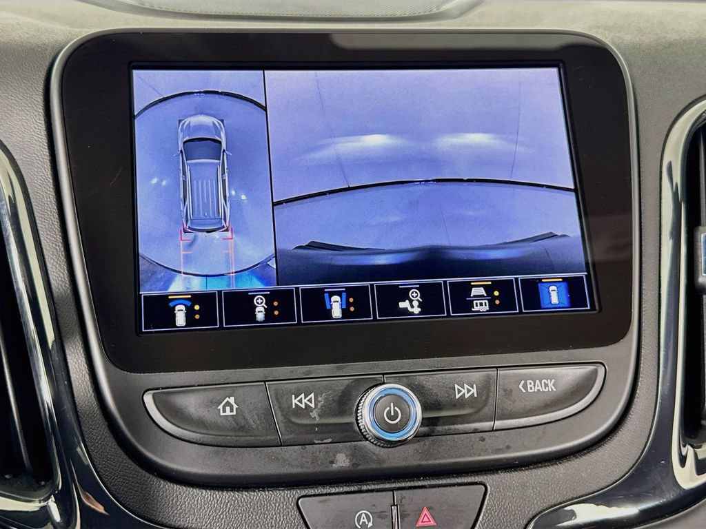 Used 2024 Chevrolet Equinox RS w/ RS Leather Package AWD/4WD image 33
