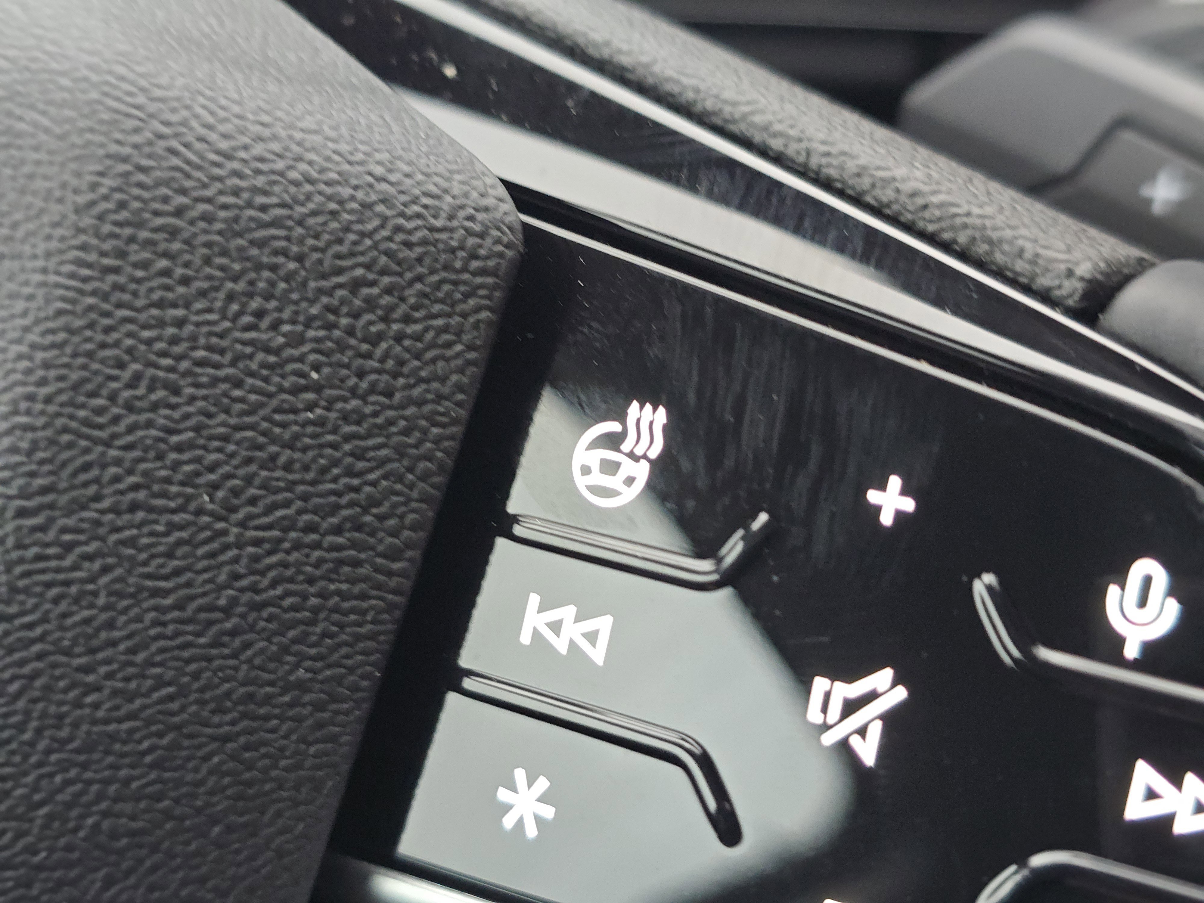 New 2025 Audi Q5 Premium Plus image 13