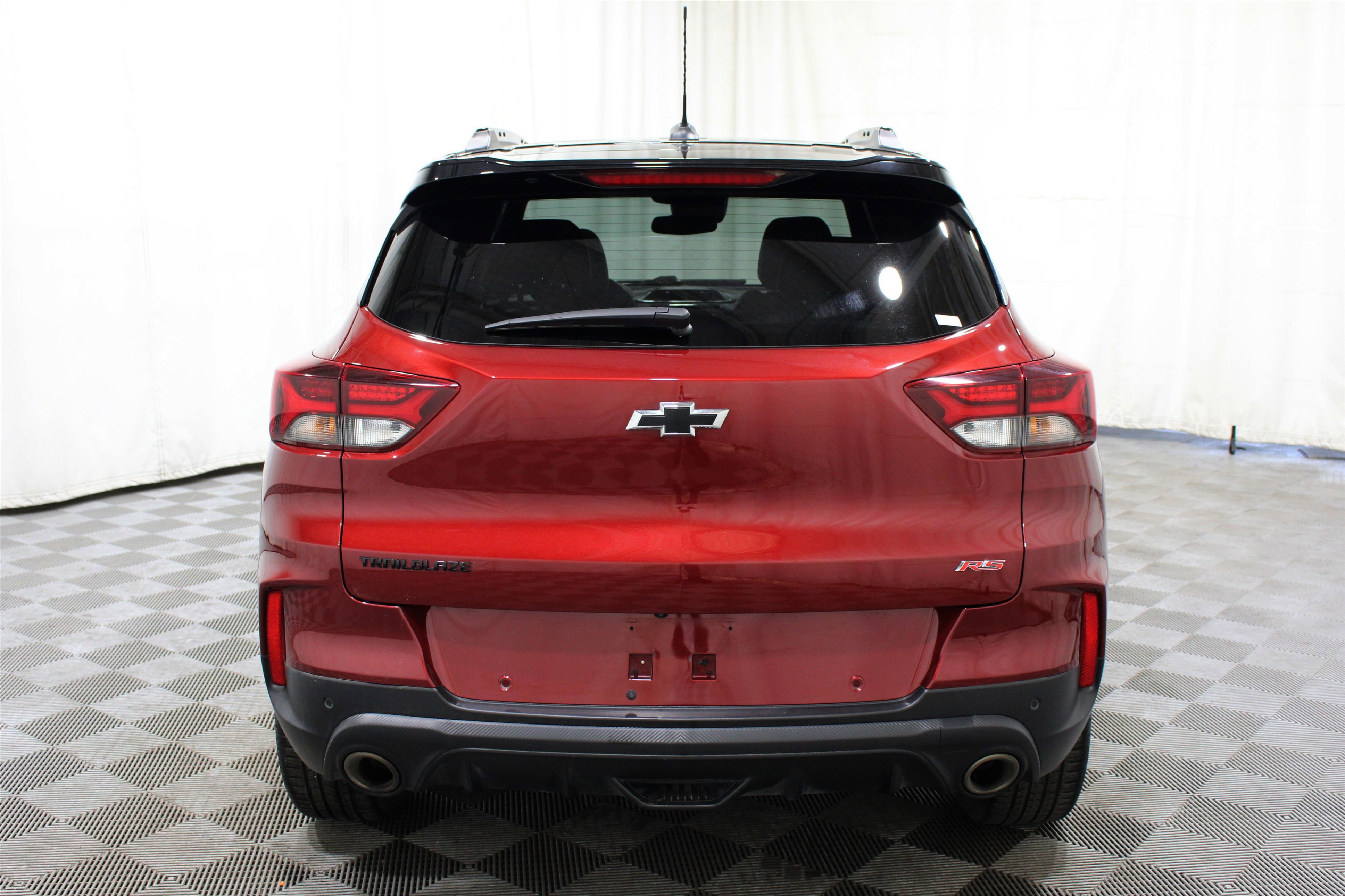 Used 2022 Chevrolet TrailBlazer RS w/ Sun and Liftgate Package image 30