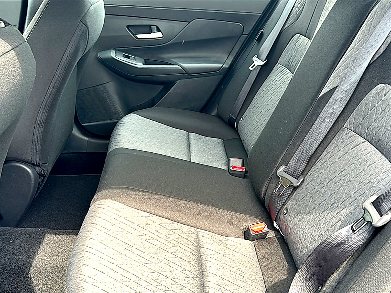 New 2026 Nissan Sentra SV w/ SV Convenience Package FWD image 15