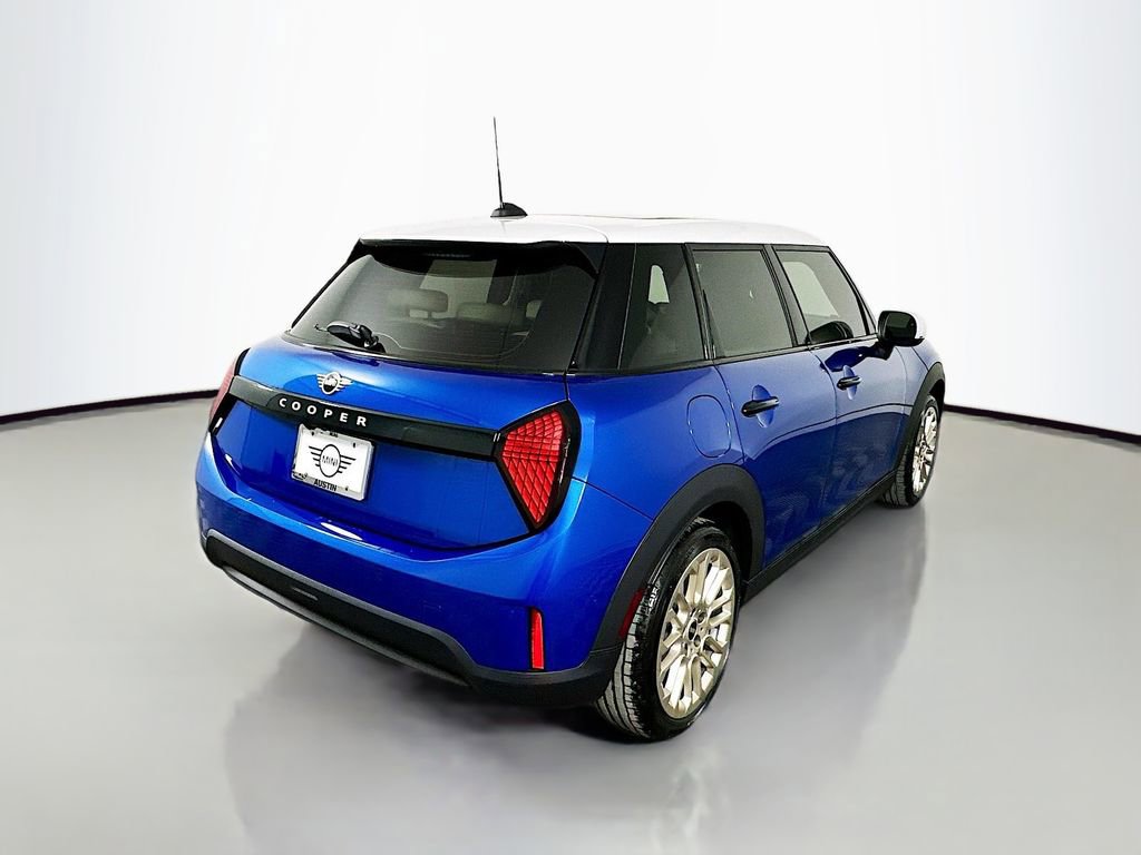 Certified 2025 MINI Cooper 4-Door Hardtop FWD image 5