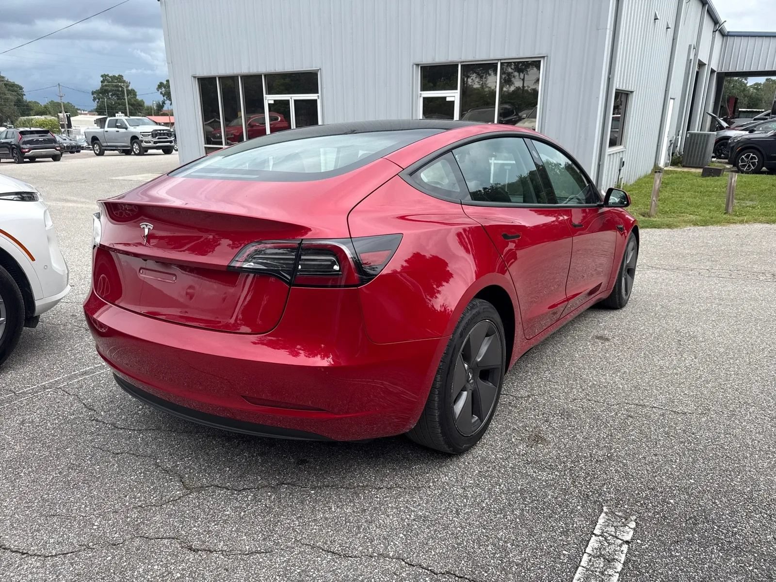 Used 2023 Tesla Model 3 Standard Range RWD image 7