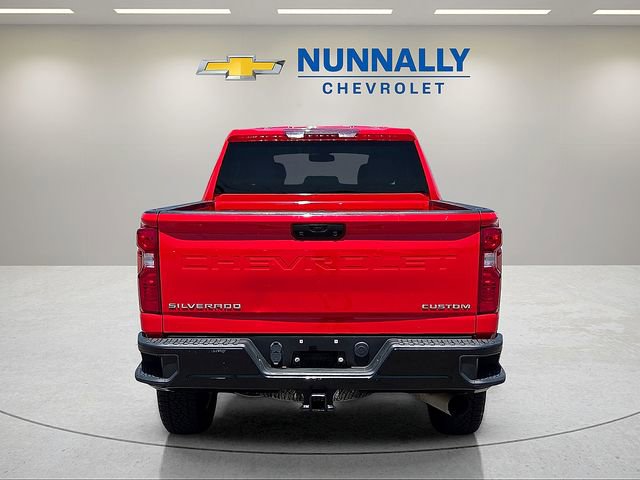 Used 2022 Chevrolet Silverado 2500 Custom w/ Custom Value Package AWD/4WD image 4