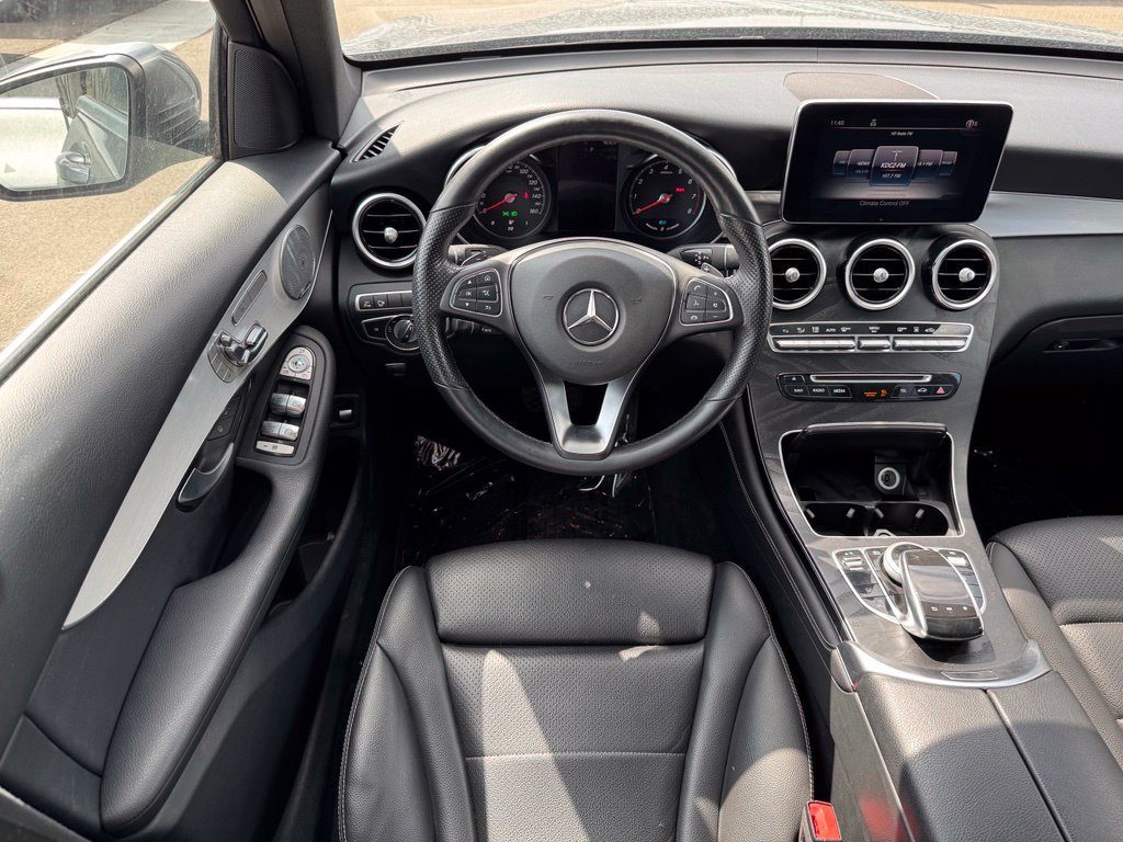 Used 2019 Mercedes-Benz GLC 350e 4MATIC image 9