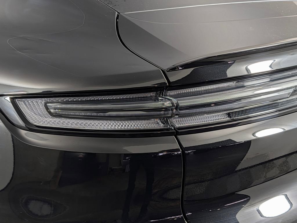 New 2026 Porsche Cayenne Coupe image 16