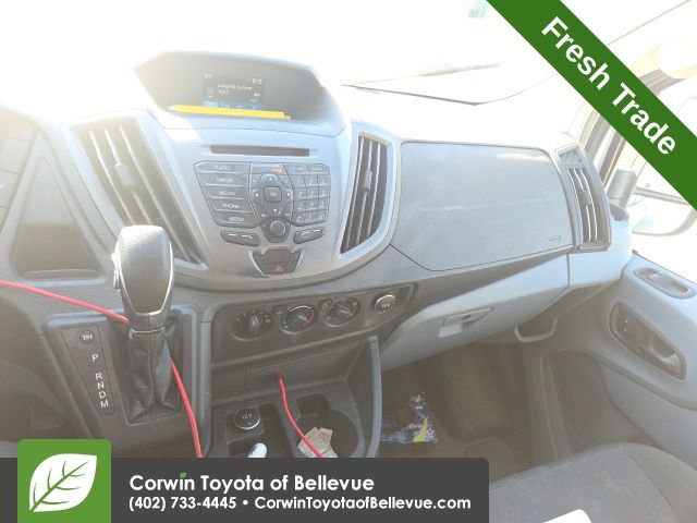 Used 2019 Ford Transit 150 130 Low Roof RWD image 17