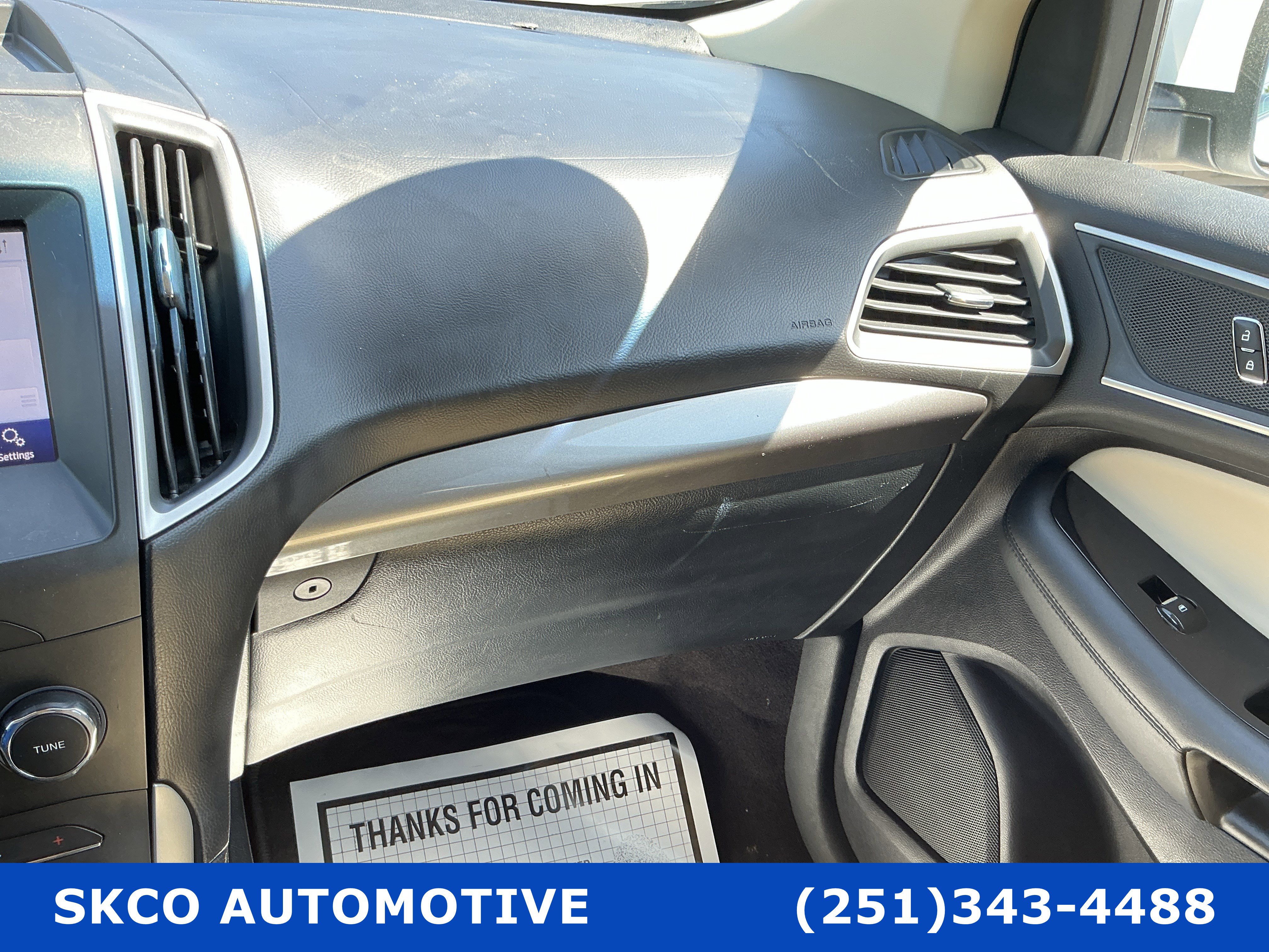 Used 2020 Ford Edge SEL AWD/4WD image 24