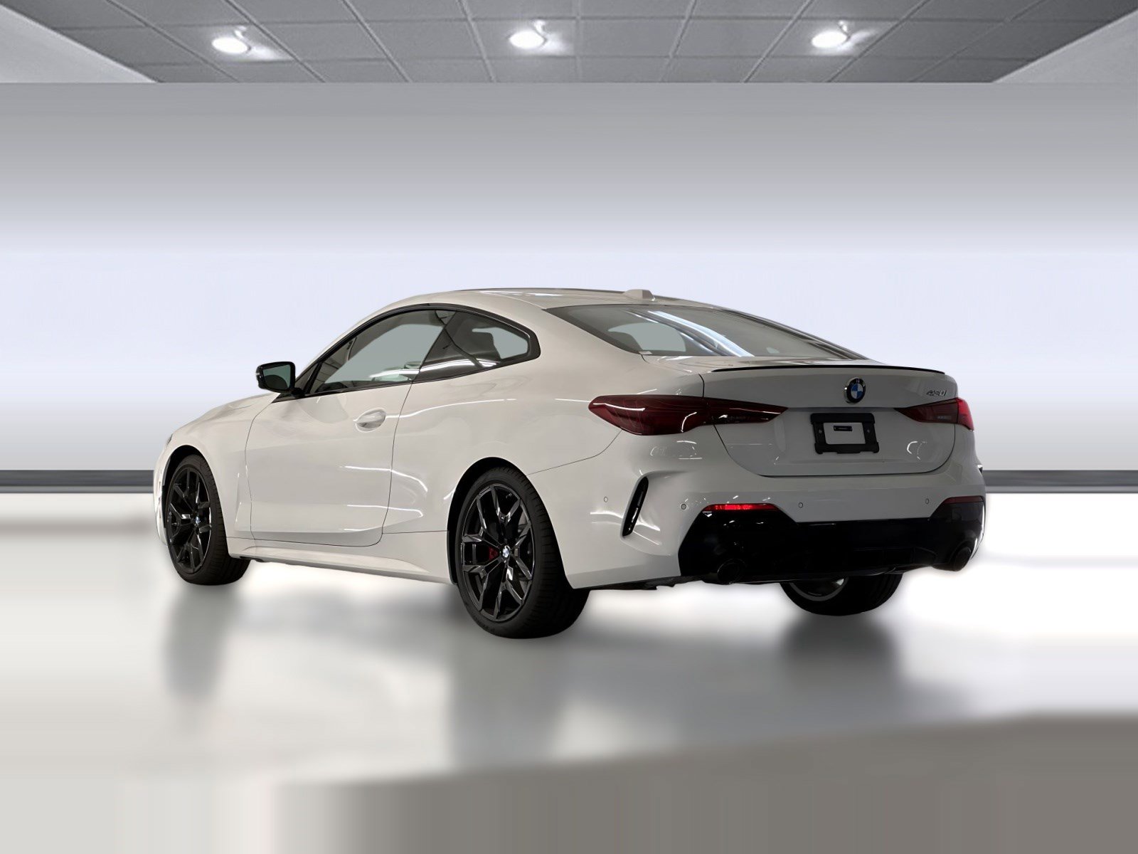 New 2026 BMW 430i Coupe w/ M Sport Package image 3