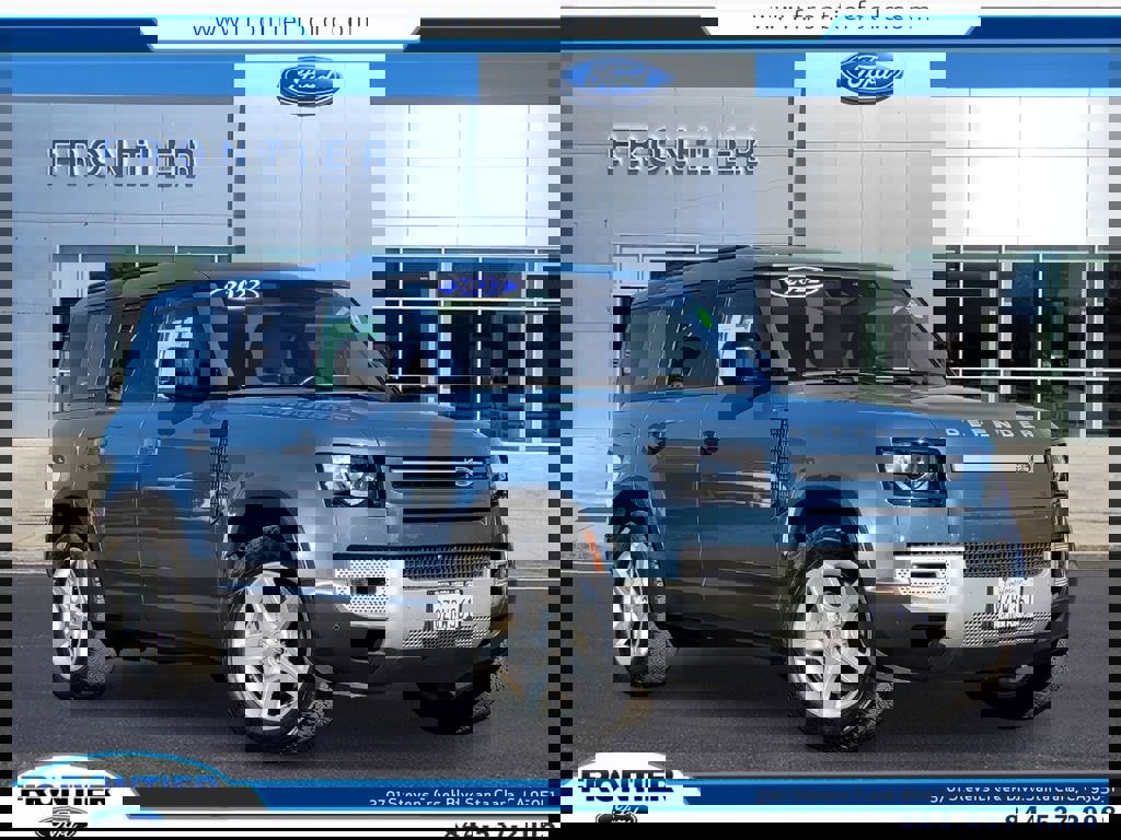 Used 2022 Land Rover Defender 110 SE image 1