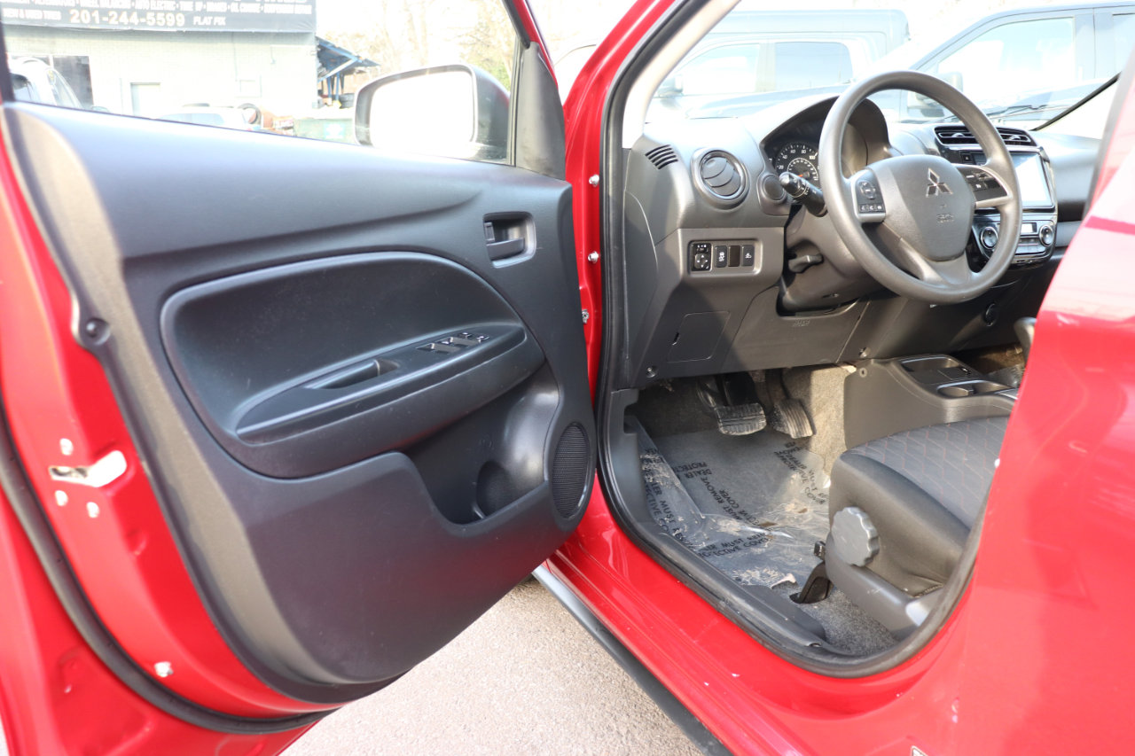 Used 2024 Mitsubishi Mirage ES image 10