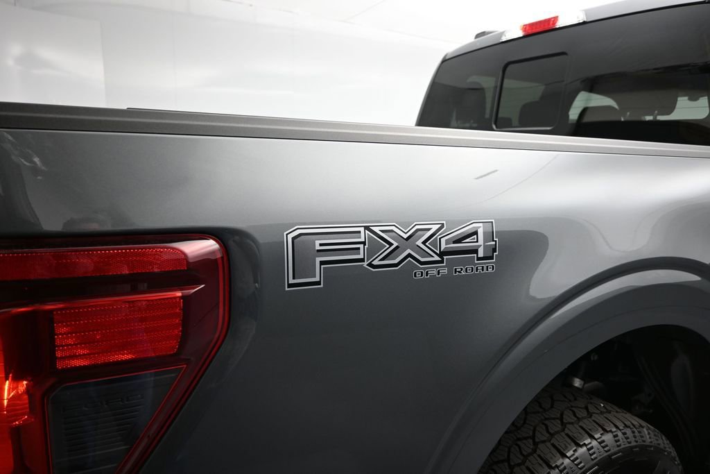 New 2026 Ford F150 XLT w/ Equipment Group 302A MID AWD/4WD image 9