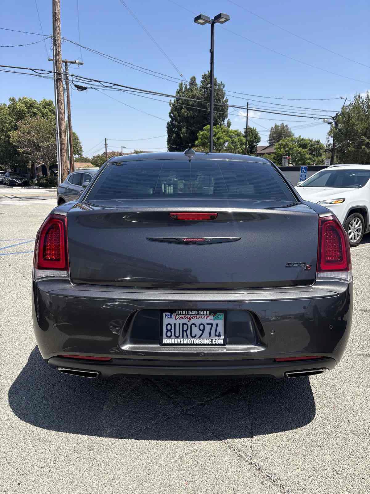 Used 2021 Chrysler 300 S RWD image 3