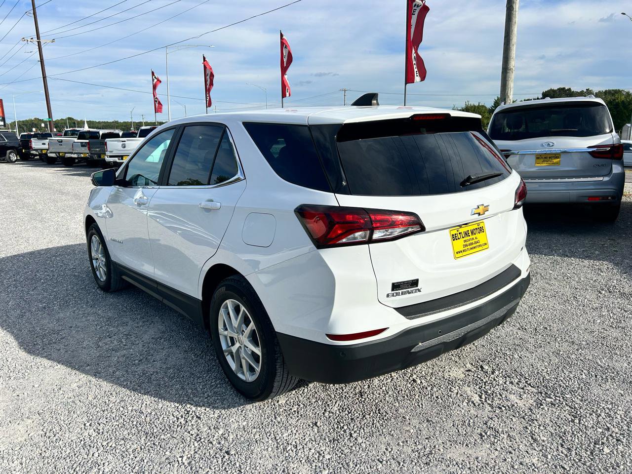Used 2022 Chevrolet Equinox LT FWD image 19