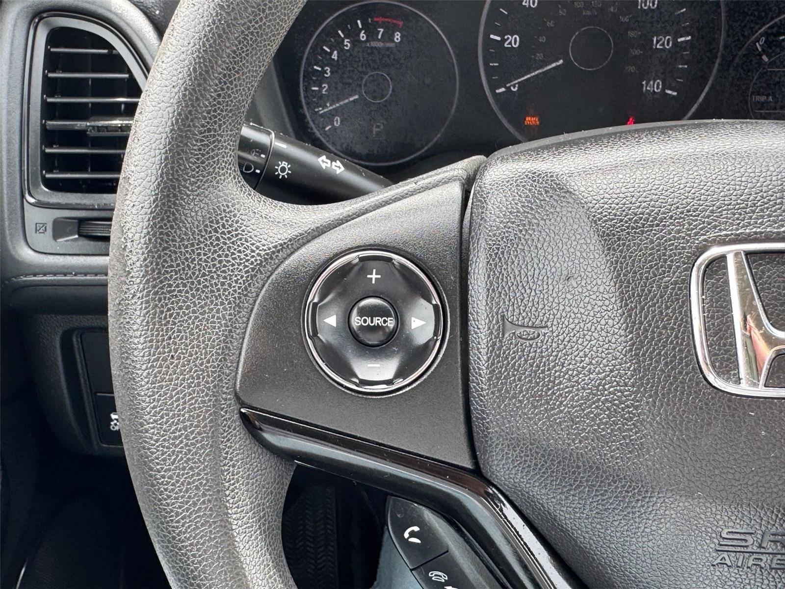 Used 2017 Honda HR-V LX image 17