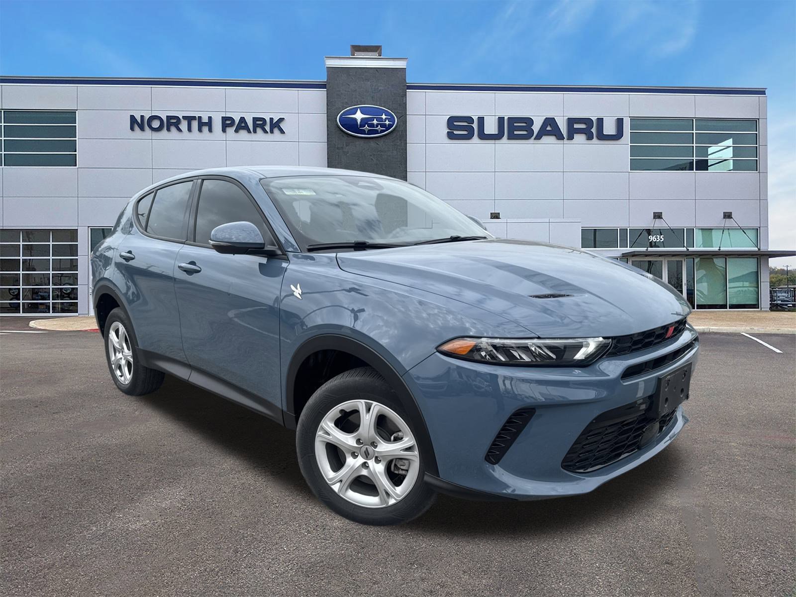 Used 2023 Dodge Hornet GT image 1