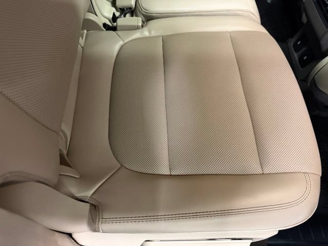 Used 2024 Lincoln Corsair AWD w/ Equipment Group 101A image 24