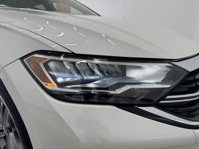 Used 2024 Volkswagen Jetta SE image 30