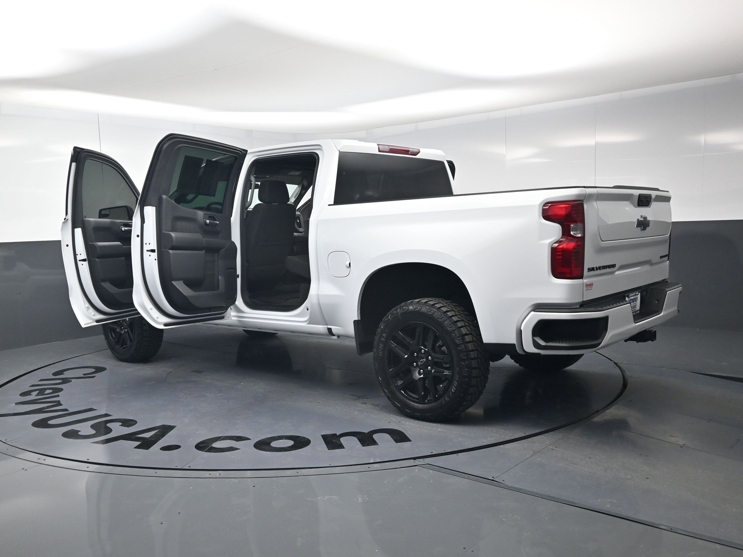 Certified 2025 Chevrolet Silverado 1500 Custom w/ Turbomax Blackout Package image 29