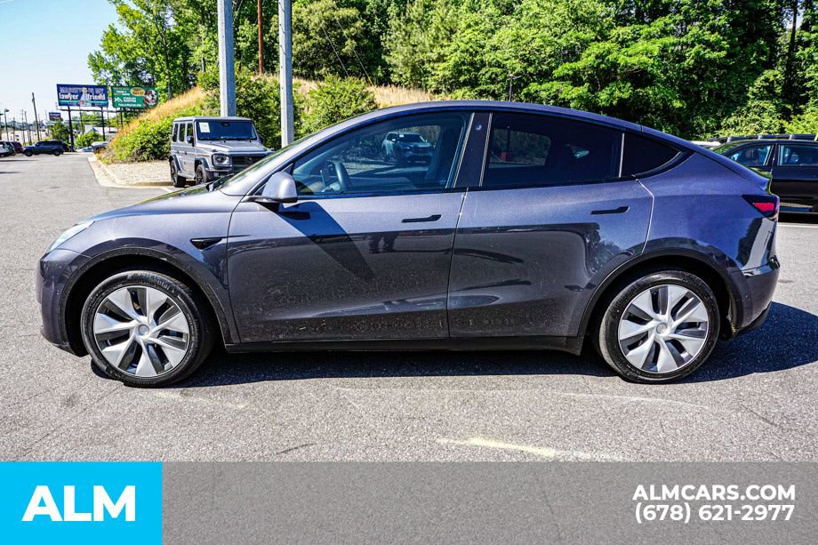 Used 2021 Tesla Model Y Long Range AWD/4WD image 7