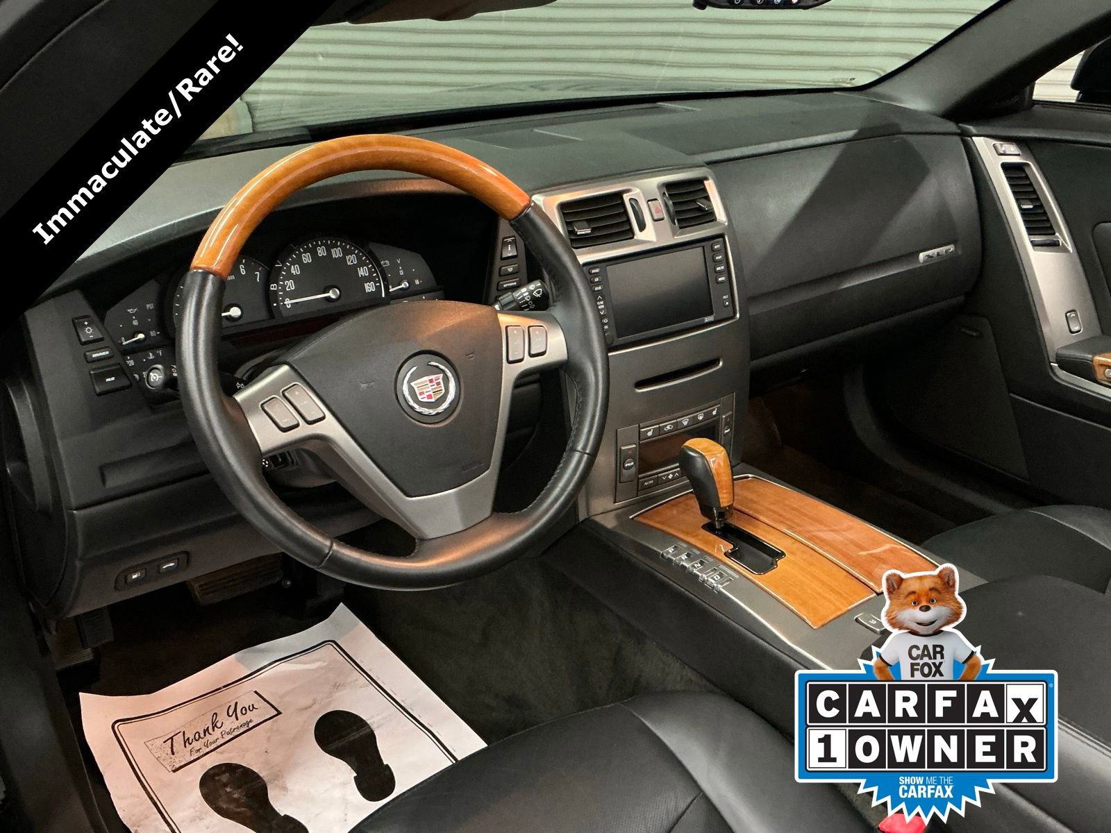 Used 2005 Cadillac XLR image 9