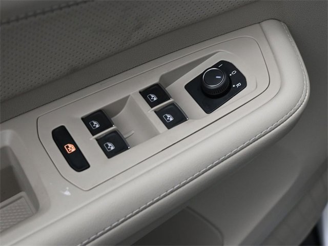 New 2026 Volkswagen Atlas SE image 13