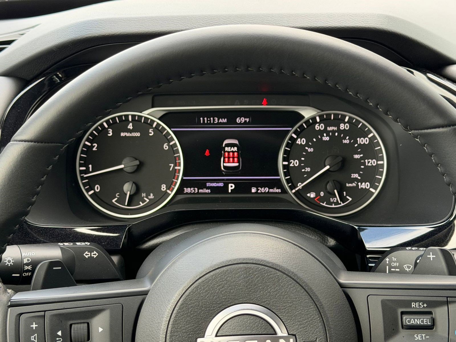 Certified 2025 Nissan Pathfinder SV image 19