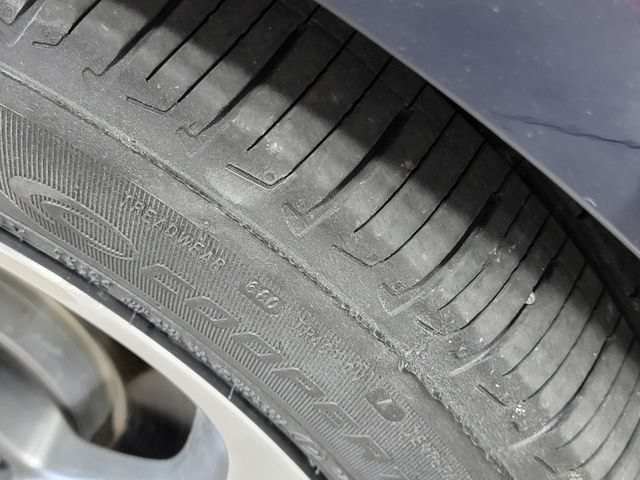 Used 2018 Honda Accord EX image 11