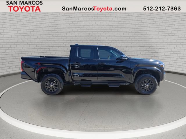 Used 2025 Toyota Tacoma SR5 image 4
