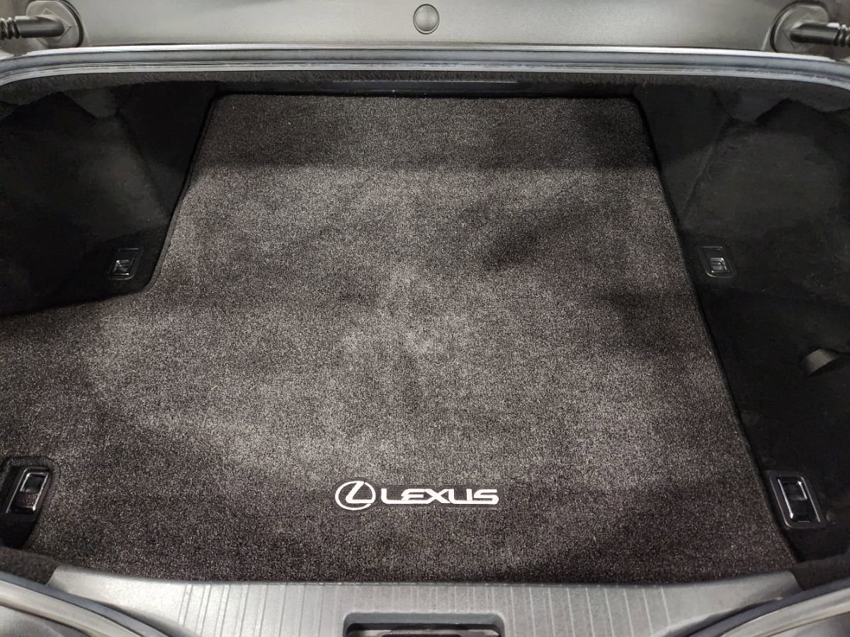 Used 2018 Lexus LC 500 Coupe w/ Sport Package image 51