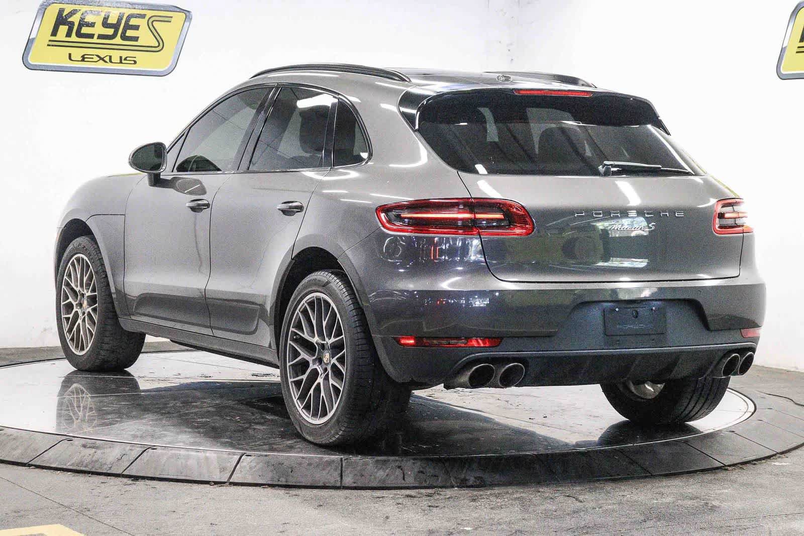 Used 2016 Porsche Macan S AWD/4WD image 2
