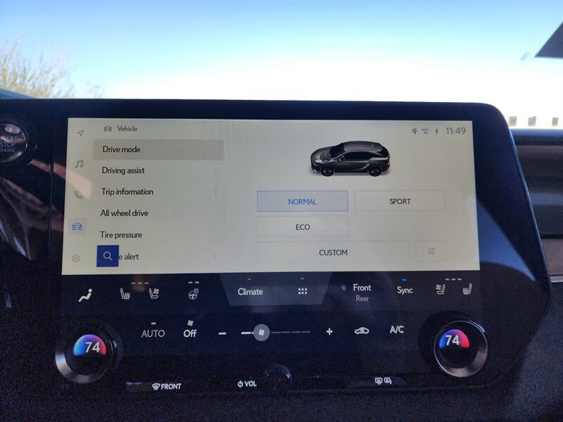 Used 2023 Lexus RX 350 Premium w/ Accessory Package AWD/4WD image 42