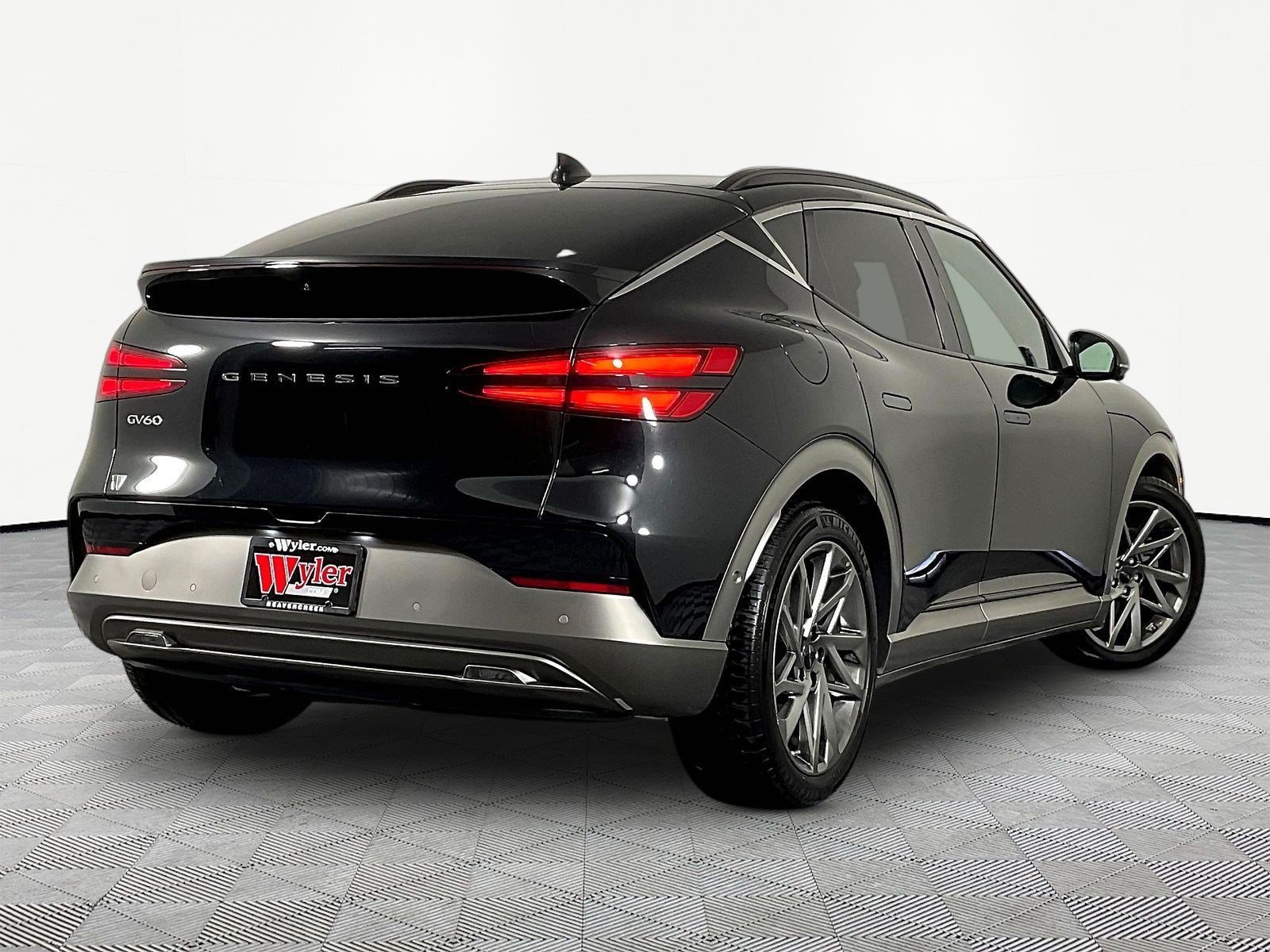 Used 2023 Genesis GV60 Advanced w/ Cargo Package AWD/4WD image 6