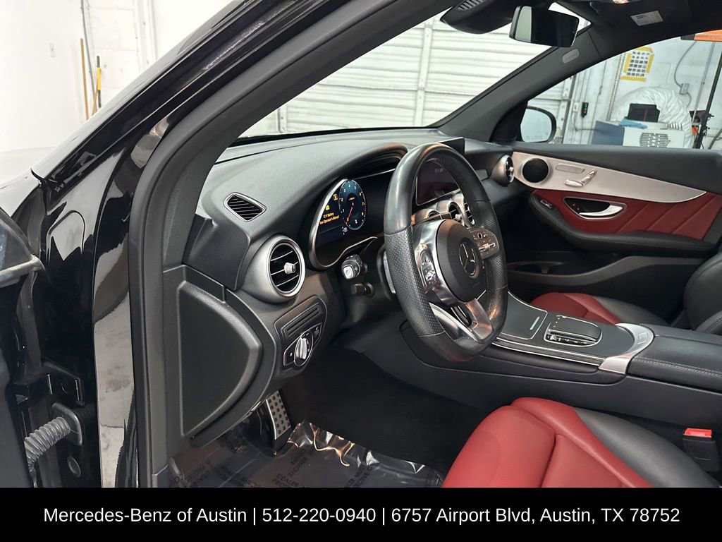 Used 2022 Mercedes-Benz GLC 300 4MATIC image 10