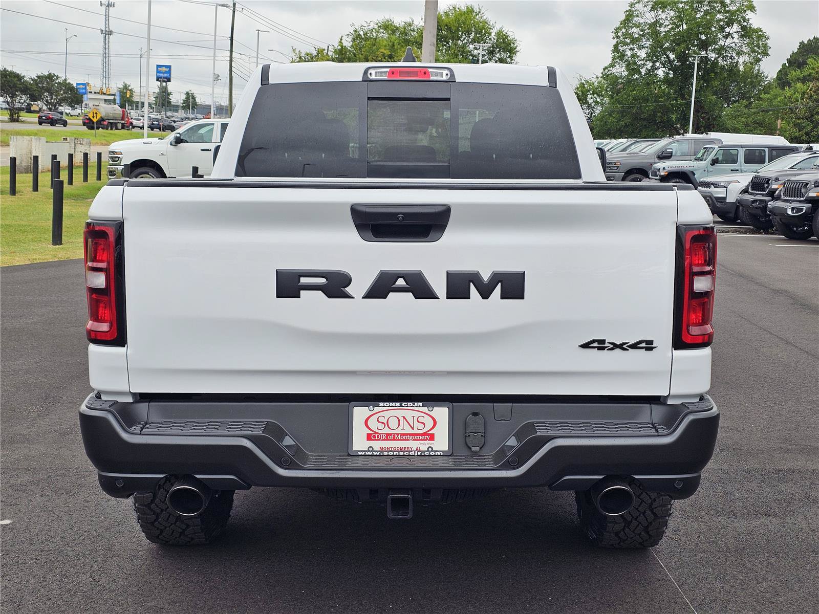 New 2026 RAM 1500 Warlock AWD/4WD image 12