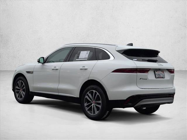Used 2022 Jaguar F-PACE S image 8