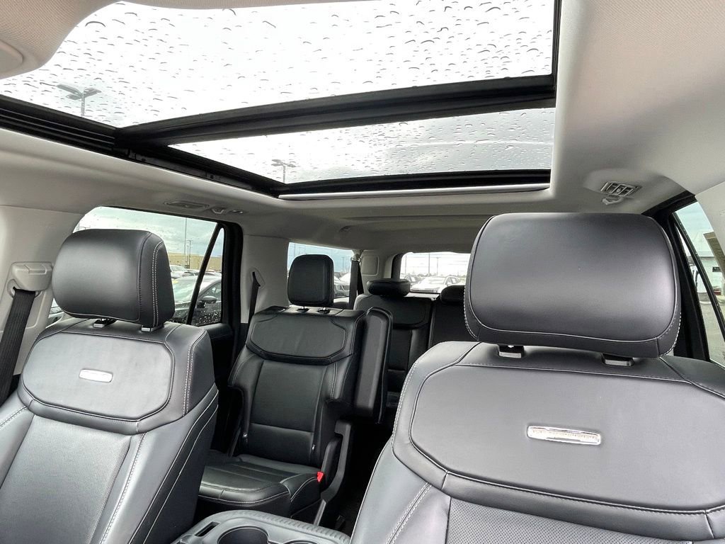 Used 2025 Ford Expedition Max Platinum AWD/4WD image 23