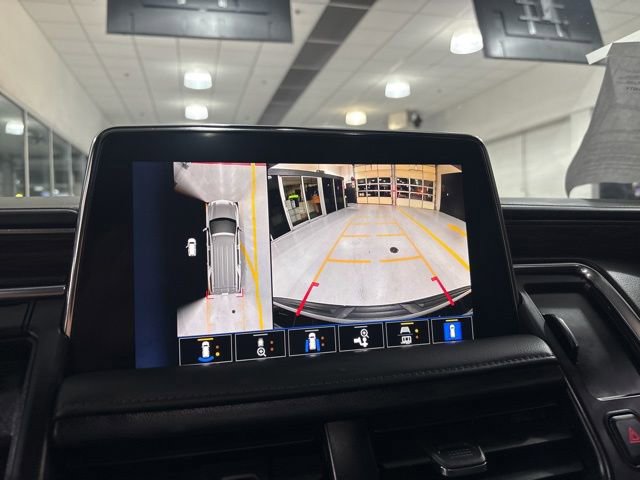 Used 2022 Chevrolet Tahoe LT w/ Luxury Package AWD/4WD image 28