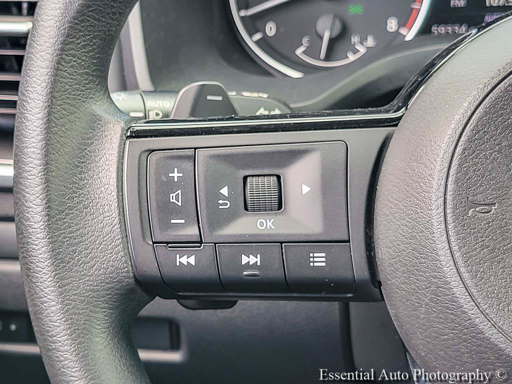 Used 2021 Nissan Rogue SV AWD/4WD image 12