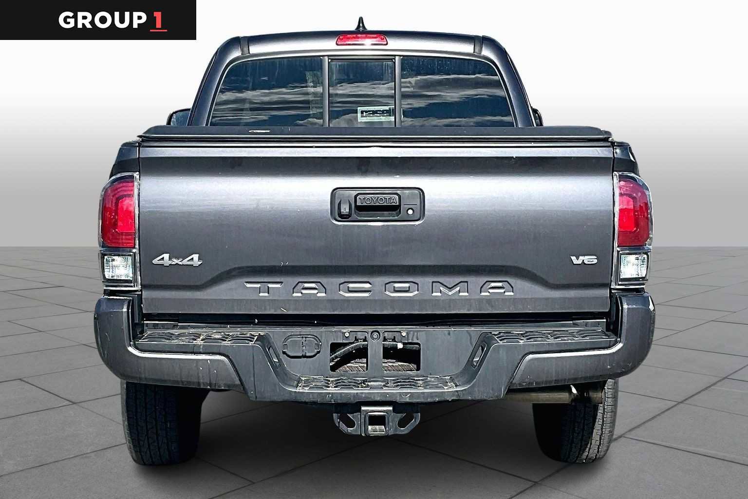 Certified 2022 Toyota Tacoma SR5 image 5