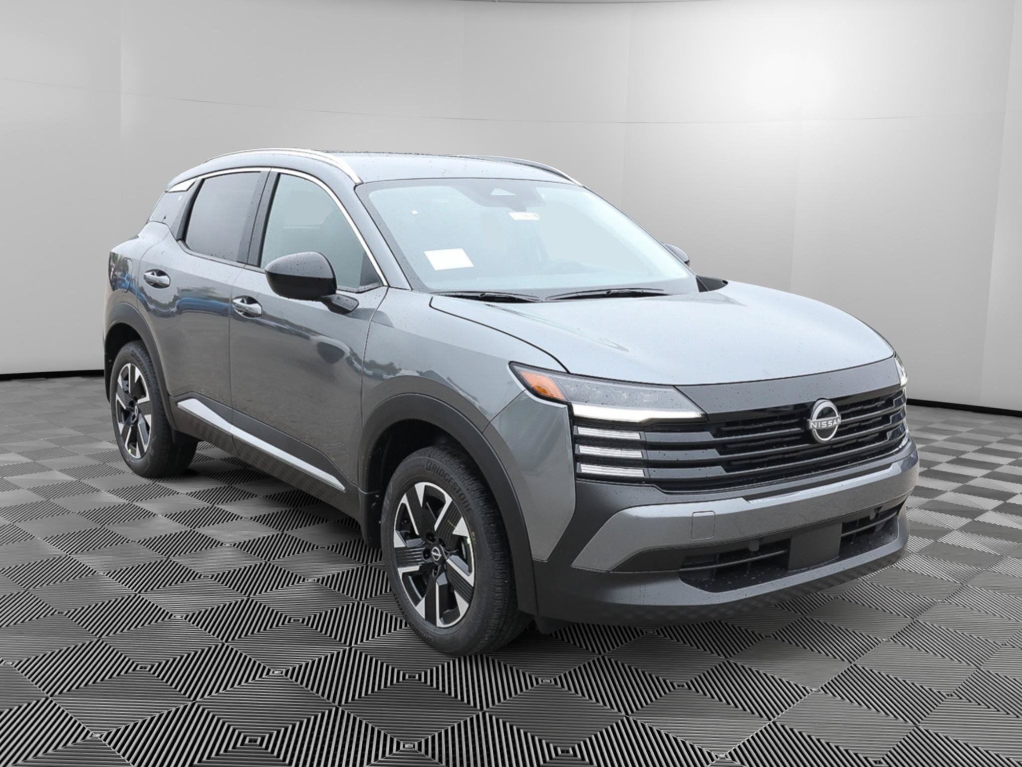 New 2027 Nissan Kicks SV AWD/4WD image 1