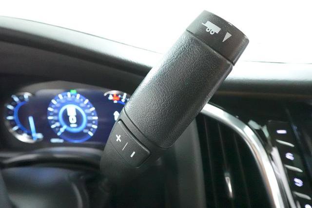 Used 2020 Cadillac Escalade Luxury AWD/4WD image 16