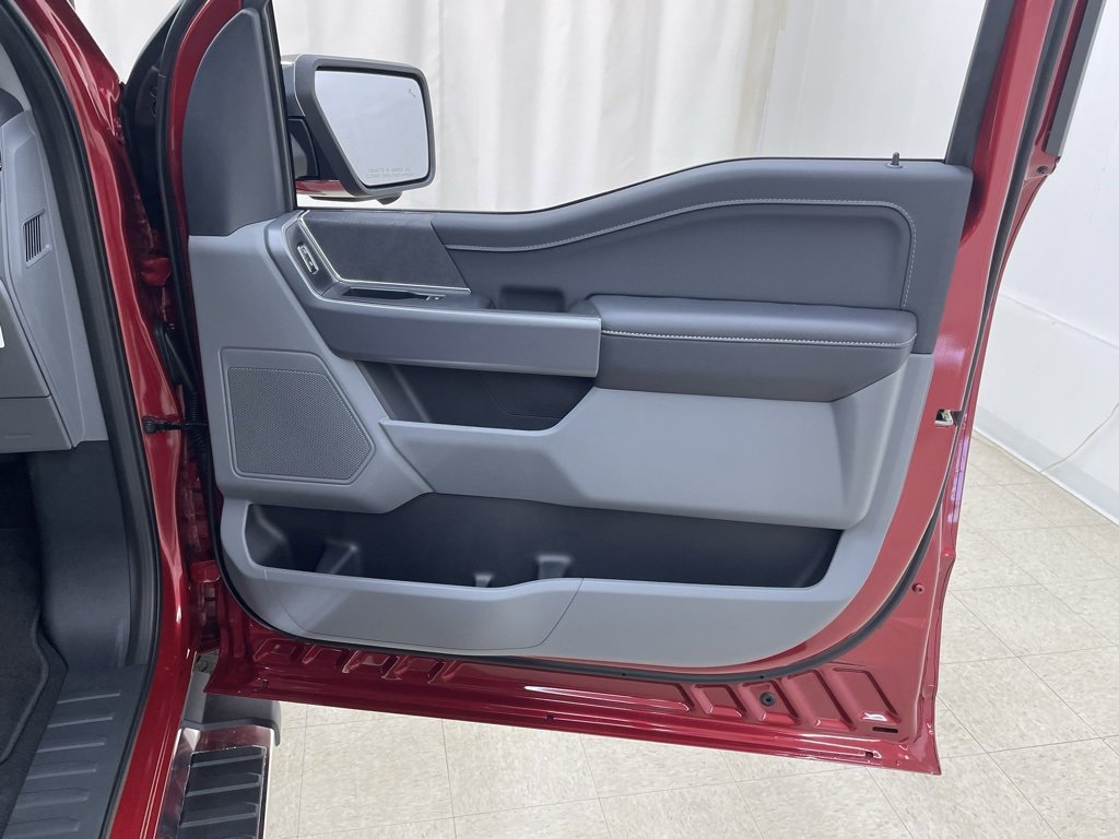 New 2025 Ford F150 XLT image 10