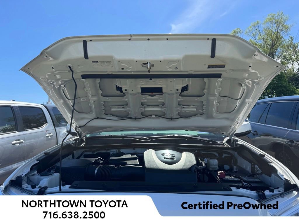 Used 2023 Toyota Tacoma TRD Sport w/ TRD Premium Sport Package AWD/4WD image 27