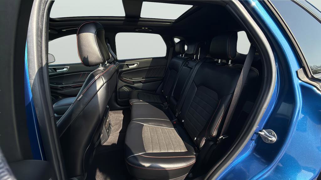 Used 2023 Ford Edge ST-Line AWD/4WD image 23