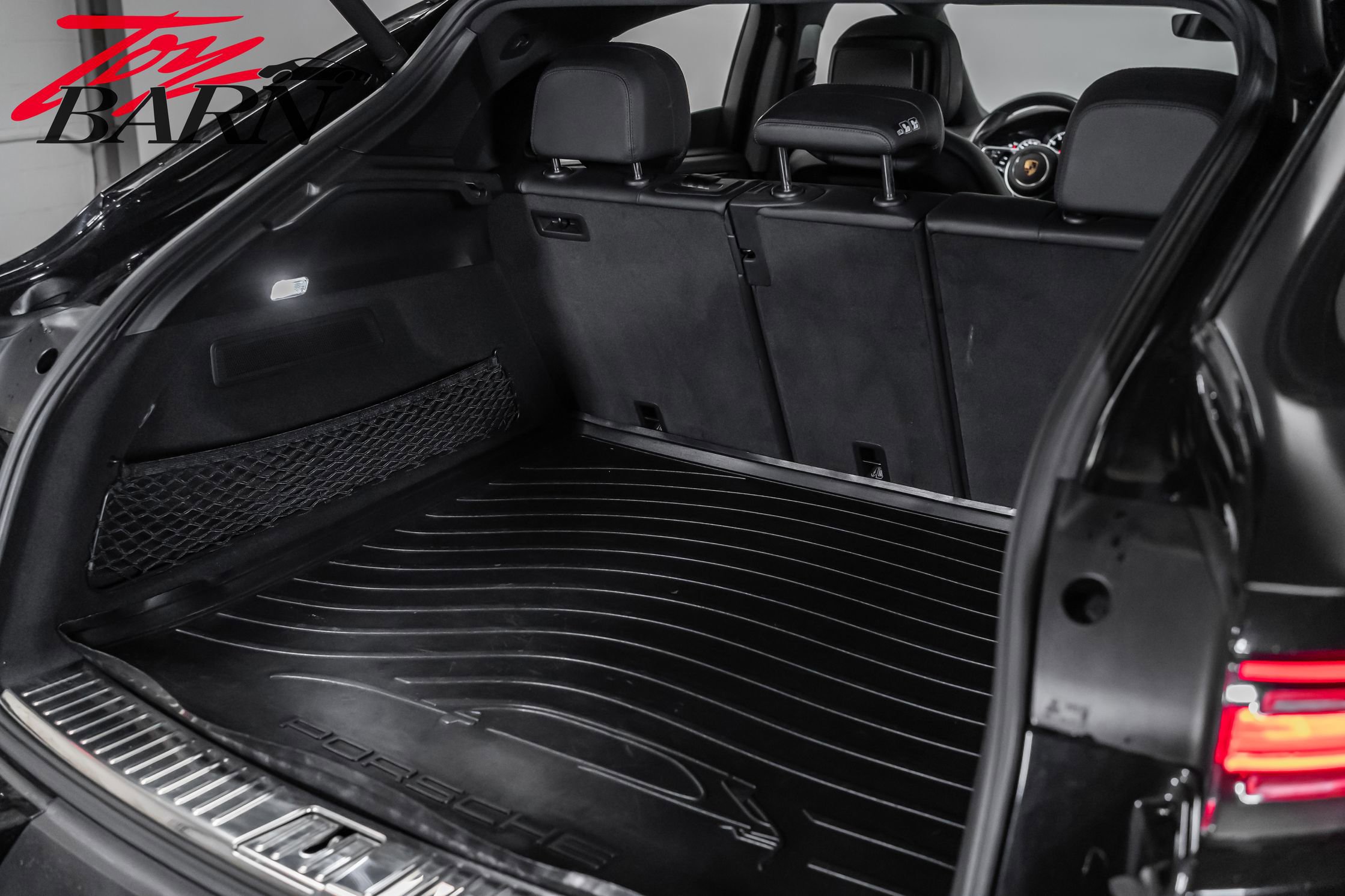 Used 2022 Porsche Cayenne S image 53