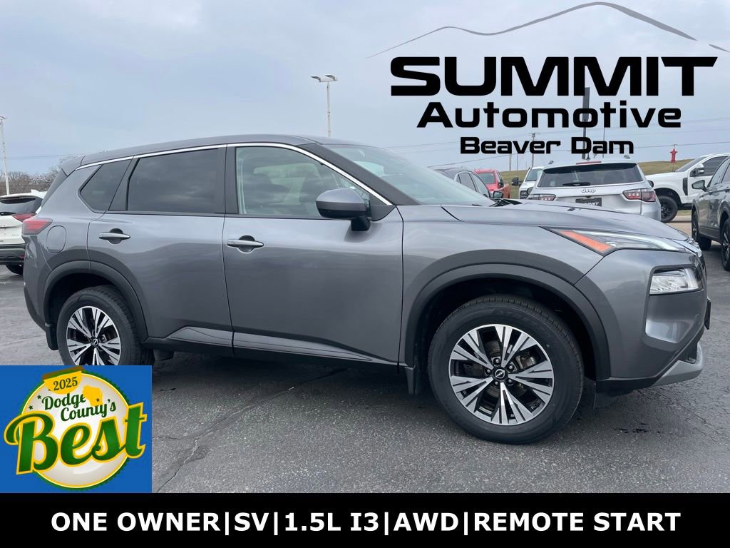 Used 2023 Nissan Rogue SV image 1