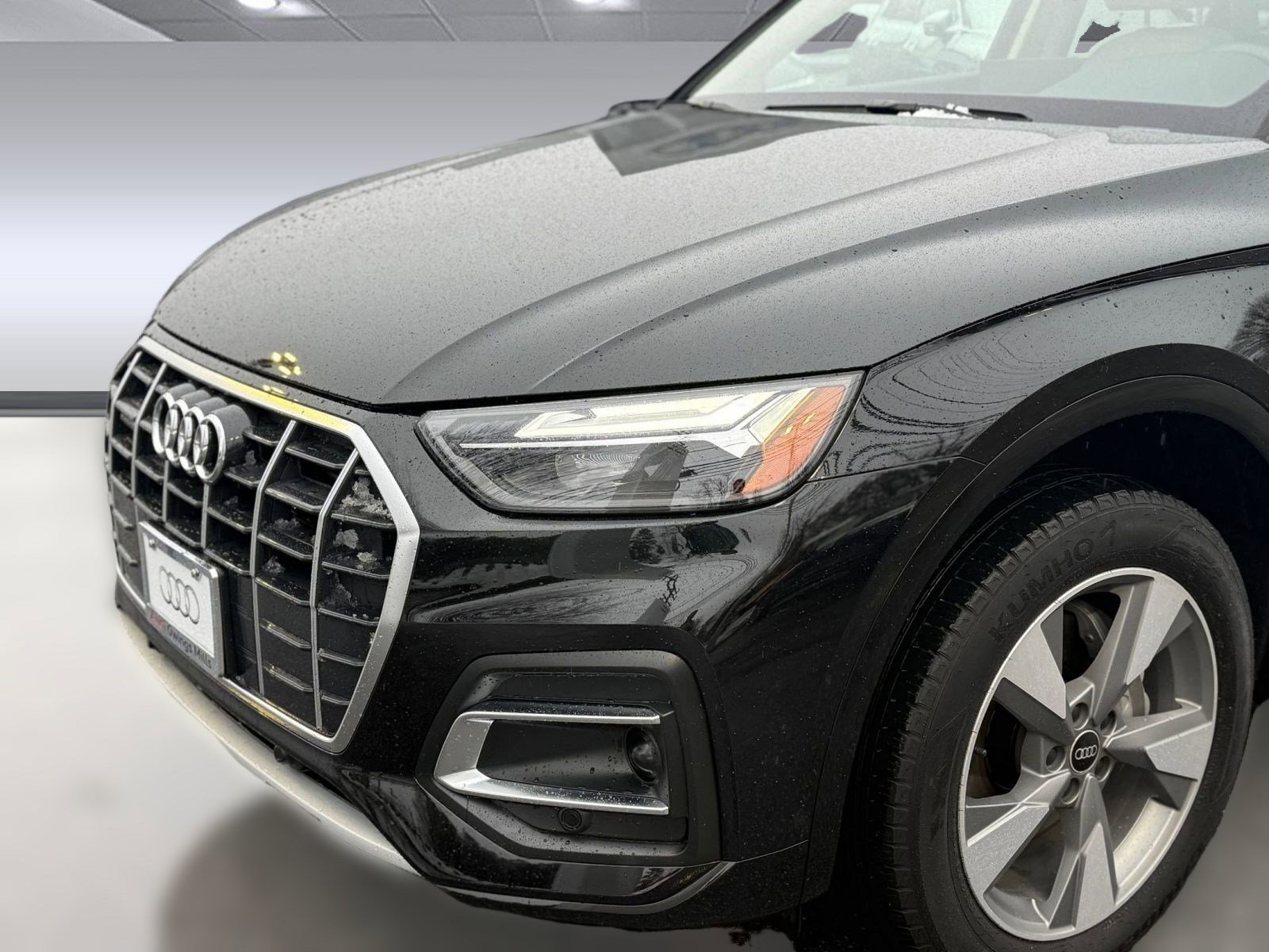 Used 2023 Audi Q5 2.0T Premium w/ Convenience Package image 11