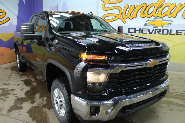 New 2026 Chevrolet Silverado 2500 LT image 2