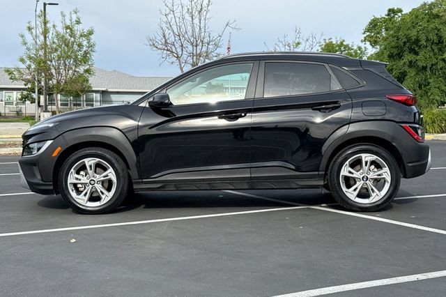 Used 2023 Hyundai Kona SEL FWD image 9