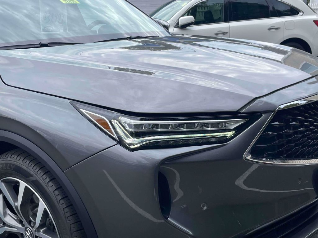Used 2023 Acura MDX w/ Technology Package AWD/4WD image 9